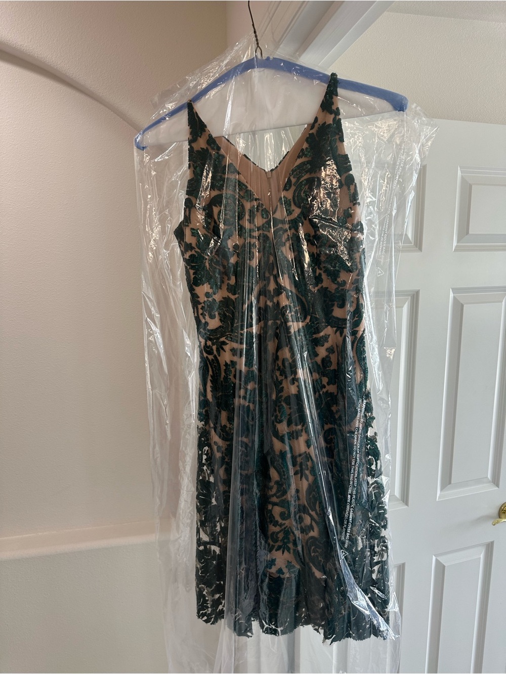 Dress the Population Emerald Lace Midi Dress with Nude Lining